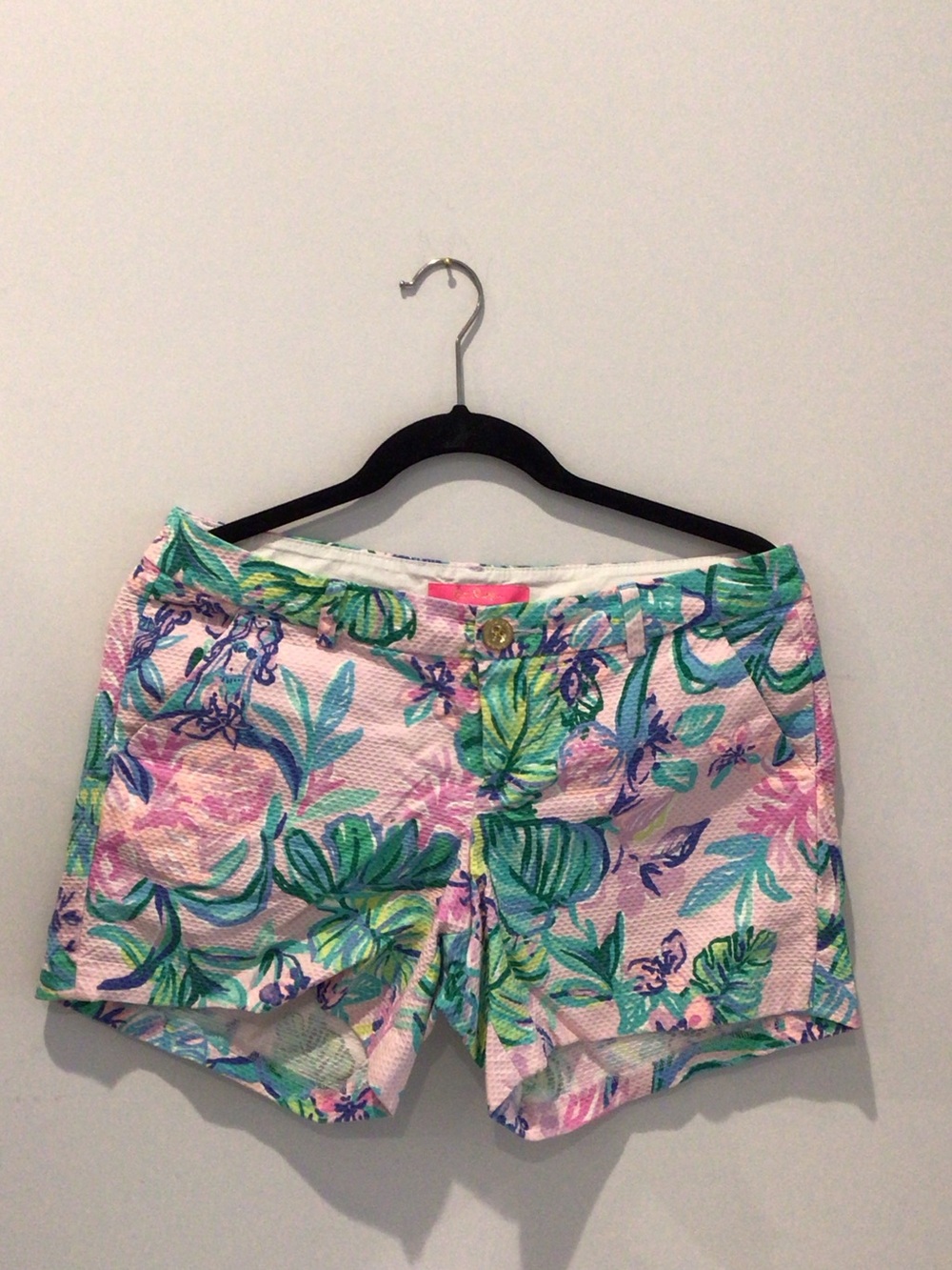 Lilly Pulitzer Pink Tropical Floral Shorts